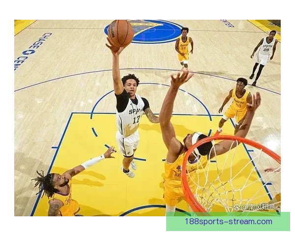 南湾湖人大胜毒蛇挺进西决 克内克特砍下24分13篮板成胜负关键